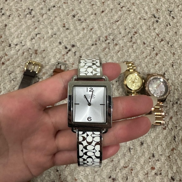 Designer watches (will sell as bundle or individually!) - Picture 5 of 6